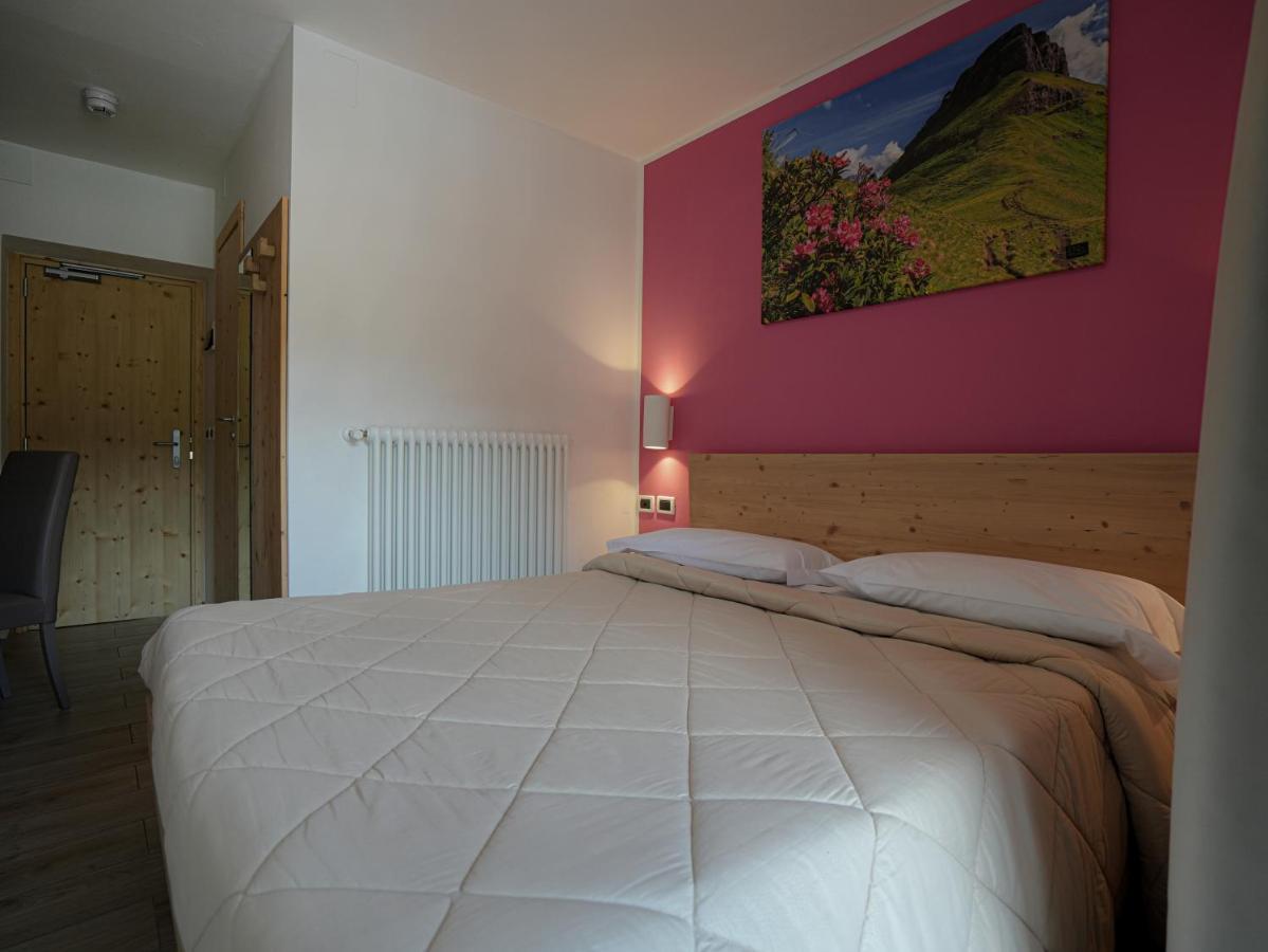 Gh Hotel Monzoni Pozza di Fassa Eksteriør bilde