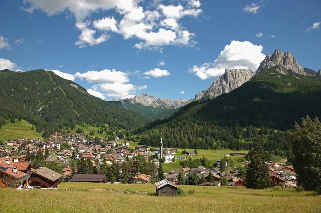 Gh Hotel Monzoni Pozza di Fassa Eksteriør bilde