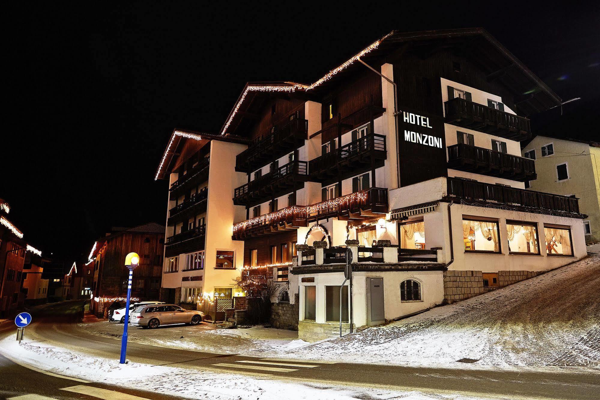 Gh Hotel Monzoni Pozza di Fassa Eksteriør bilde